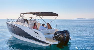 Quicksilver Activ 875 Sundeck