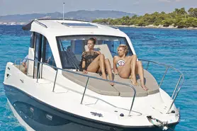 Quicksilver Activ 905 Weekend