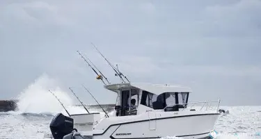 Quicksilver Captur 625 Pilothouse