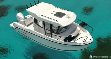 Quicksilver Captur 705 Pilothouse