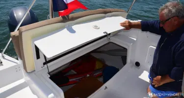 B2 Marine Cap Ferret 702 Open Serie 2