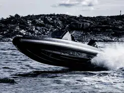 Iron Boats  767