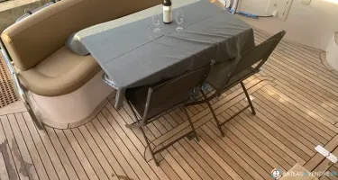 Gulf Craft Majesty 50