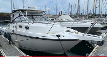 Boston Whaler  305 Conquest