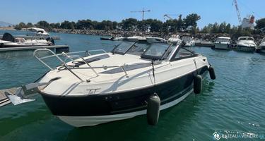 Quicksilver Activ 755 Cruiser