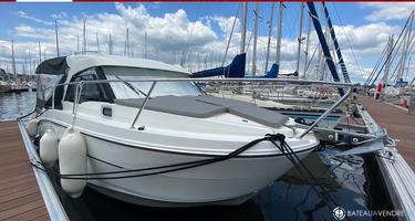 Beneteau Antares 8 OB