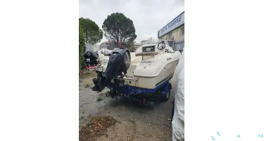 Quicksilver Activ 470 Cabin