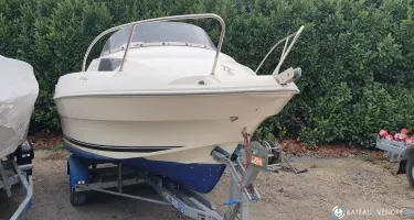 Quicksilver Activ 470 Cabin