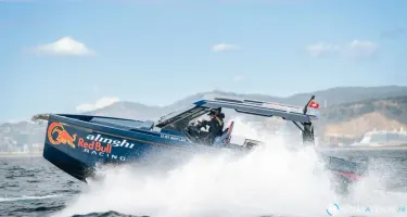 De Antonio Yachts D37