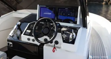 De Antonio Yachts D36 Open