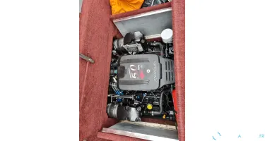 Sea Ray  210