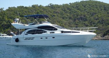 Azimut  46 Fly