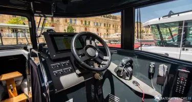 XO Boats XO 270 RS Front Cabin