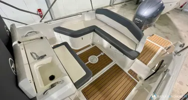 White Shark  240 SC