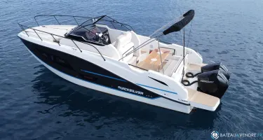 Quicksilver Activ 875 Sundeck