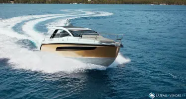 Sealine  S335