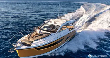 Sealine  S 390