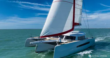 Neel Trimarans Neel 52