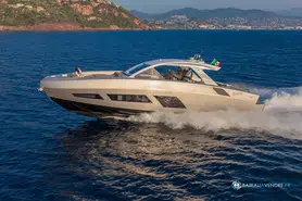 Canados  631 Gladiator