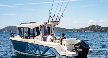 Quicksilver Activ 705 Pilothouse