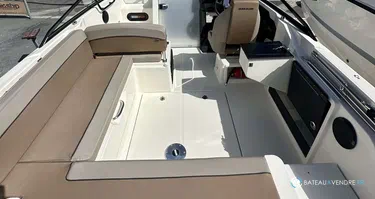 Quicksilver Activ 675 Cruiser