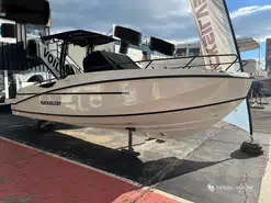 Quicksilver Activ 805