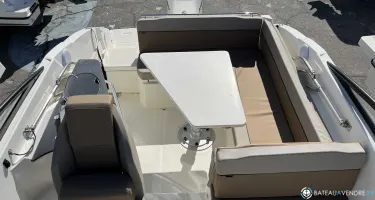 Quicksilver Activ 805 Cruiser