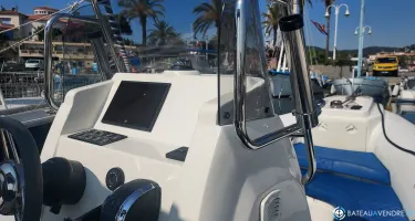 Wimbi Boats W7