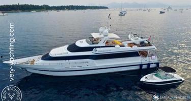 Heesen  30