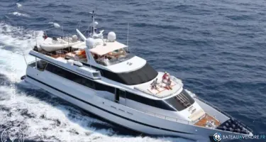 Heesen  30