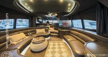 Azimut  68 E