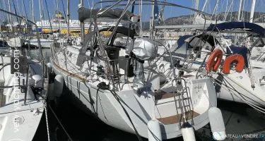 Dufour  40 Performance