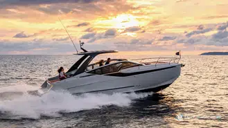 Fairline F-Line 33