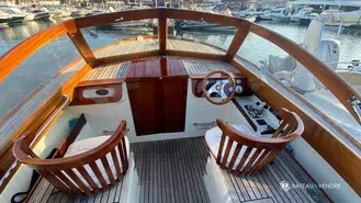 Tofinou Lady Scarlett