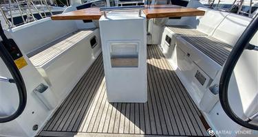 Beneteau Oceanis 38.1