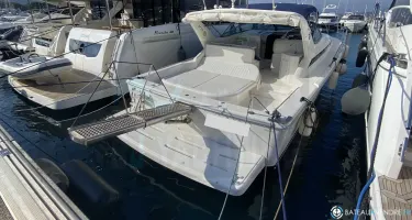 Riviera  4000