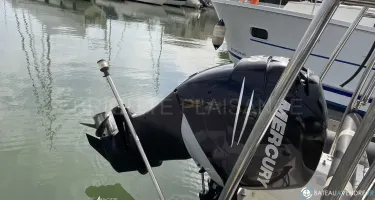 Pro Marine Manta 795