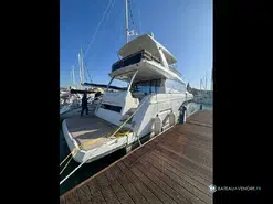 Prestige Yachts  630 Fly