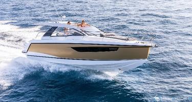 Sealine  S335v