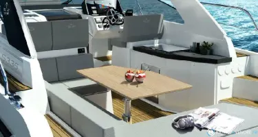 Sealine  S335