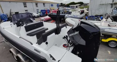 Iron Boats  707