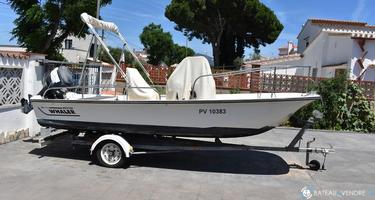 Boston Whaler  17 Montauk