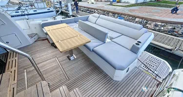 Jeanneau Prestige 590