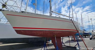 Beneteau First 35