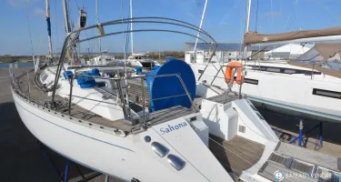 Dufour  56