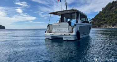 Jeanneau NC 9