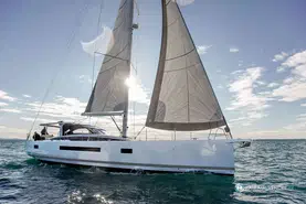 Jeanneau  65