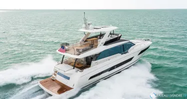 Prestige Yachts Prestige 690