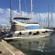 Prestige Yachts  560 Fly