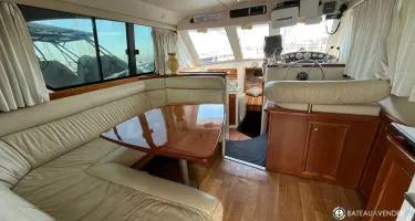 Riviera  3350 Convertible 